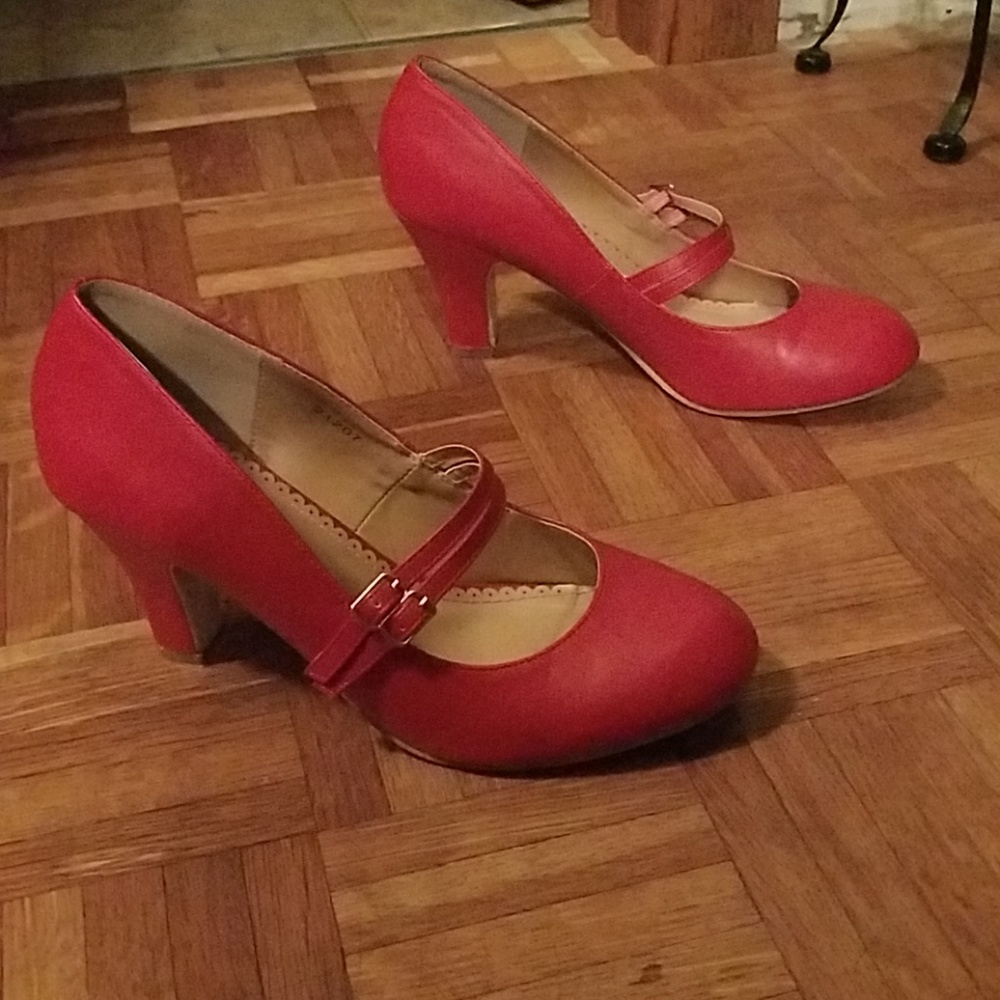 Red 2 inch mary janes